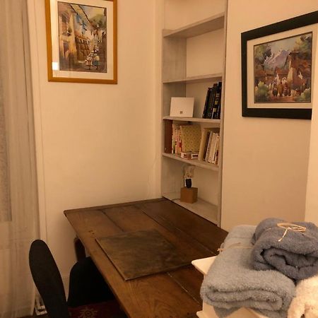 Ferienwohnung 47M2 Calme Au Coeur De Paris Exterior foto