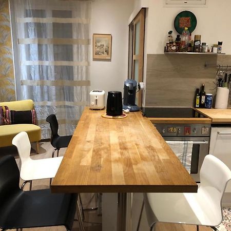 Ferienwohnung 47M2 Calme Au Coeur De Paris Exterior foto
